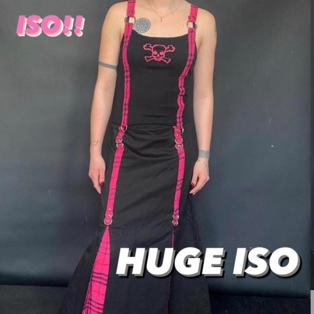 ((FOUND)) Lip Service skull tank & skirt set in color pink!!